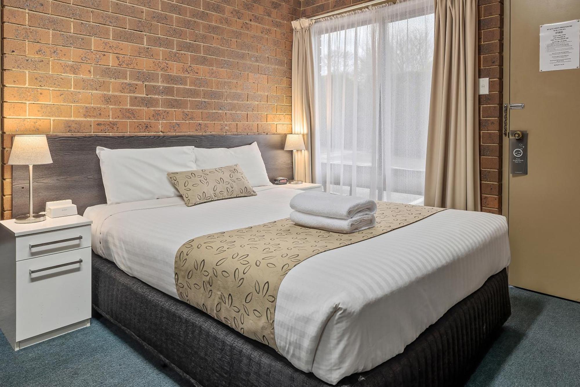 Healesville Motor Inn エクステリア 写真